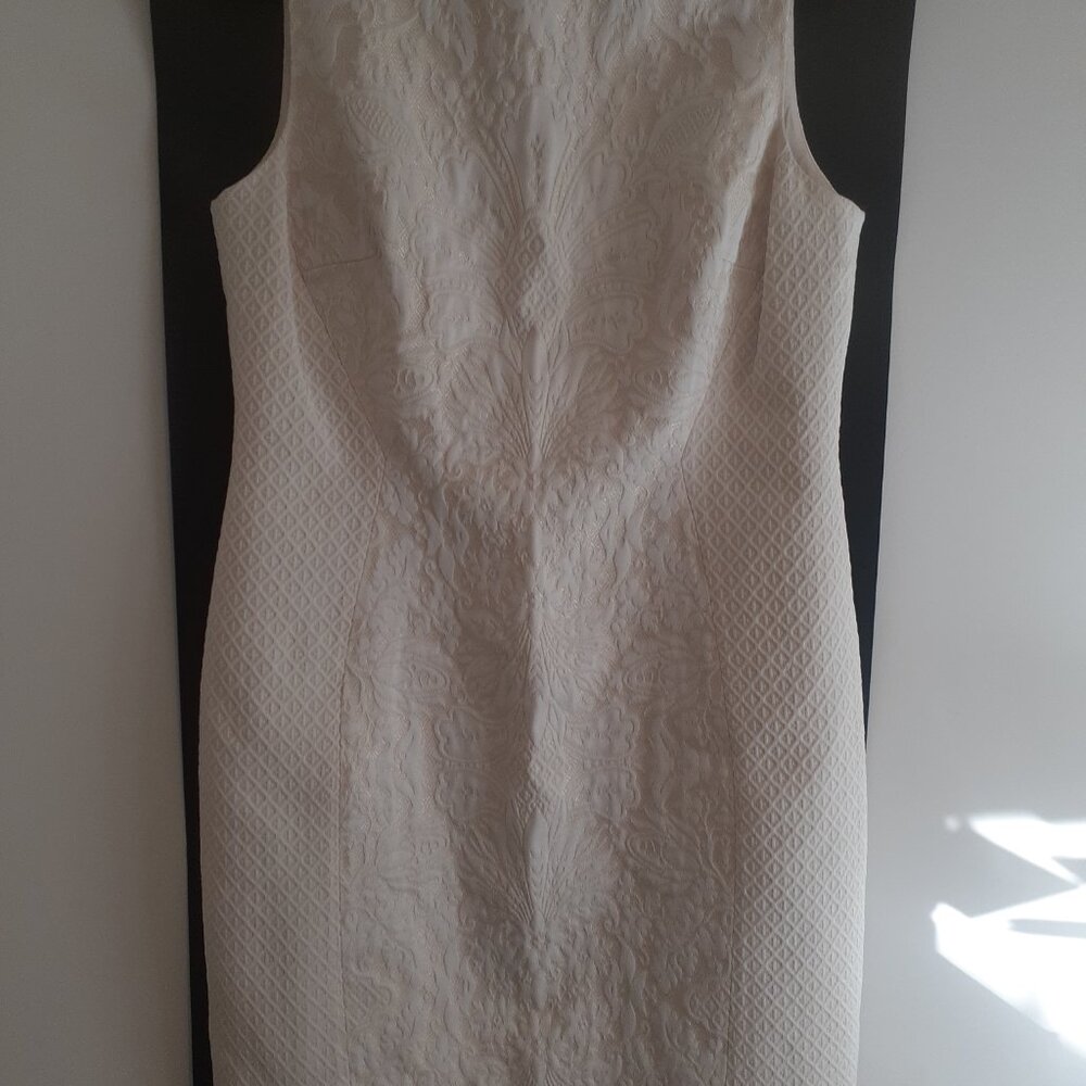 HOBBS "INVITATION" CREAM/IVORY FLORAL FILAGRI EMBROIDERED FORMAL DRESS